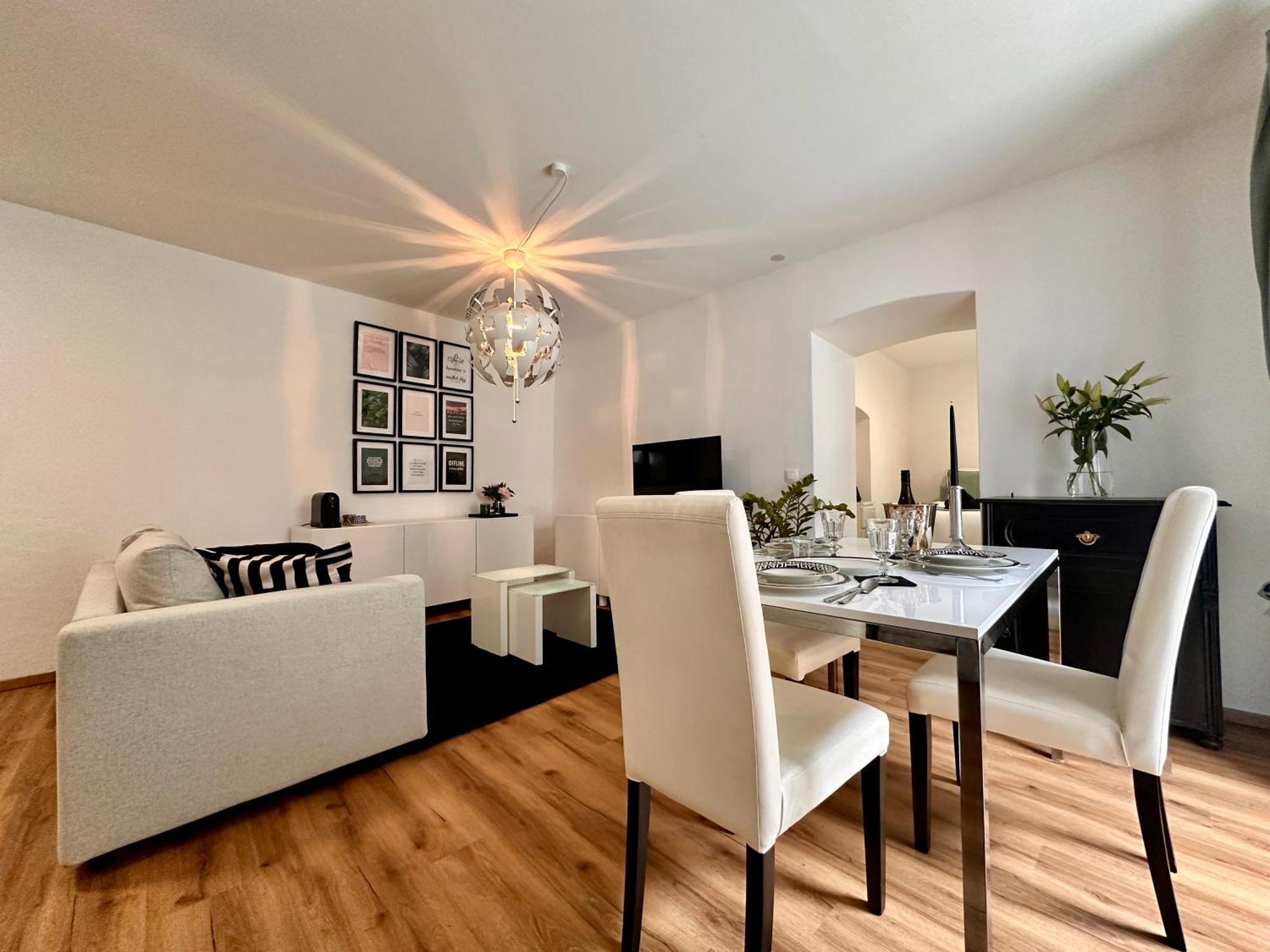 Schottwien Schoene Ferienwohnung מראה חיצוני תמונה